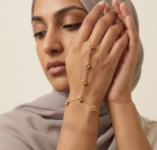 Ravi Hand Chain