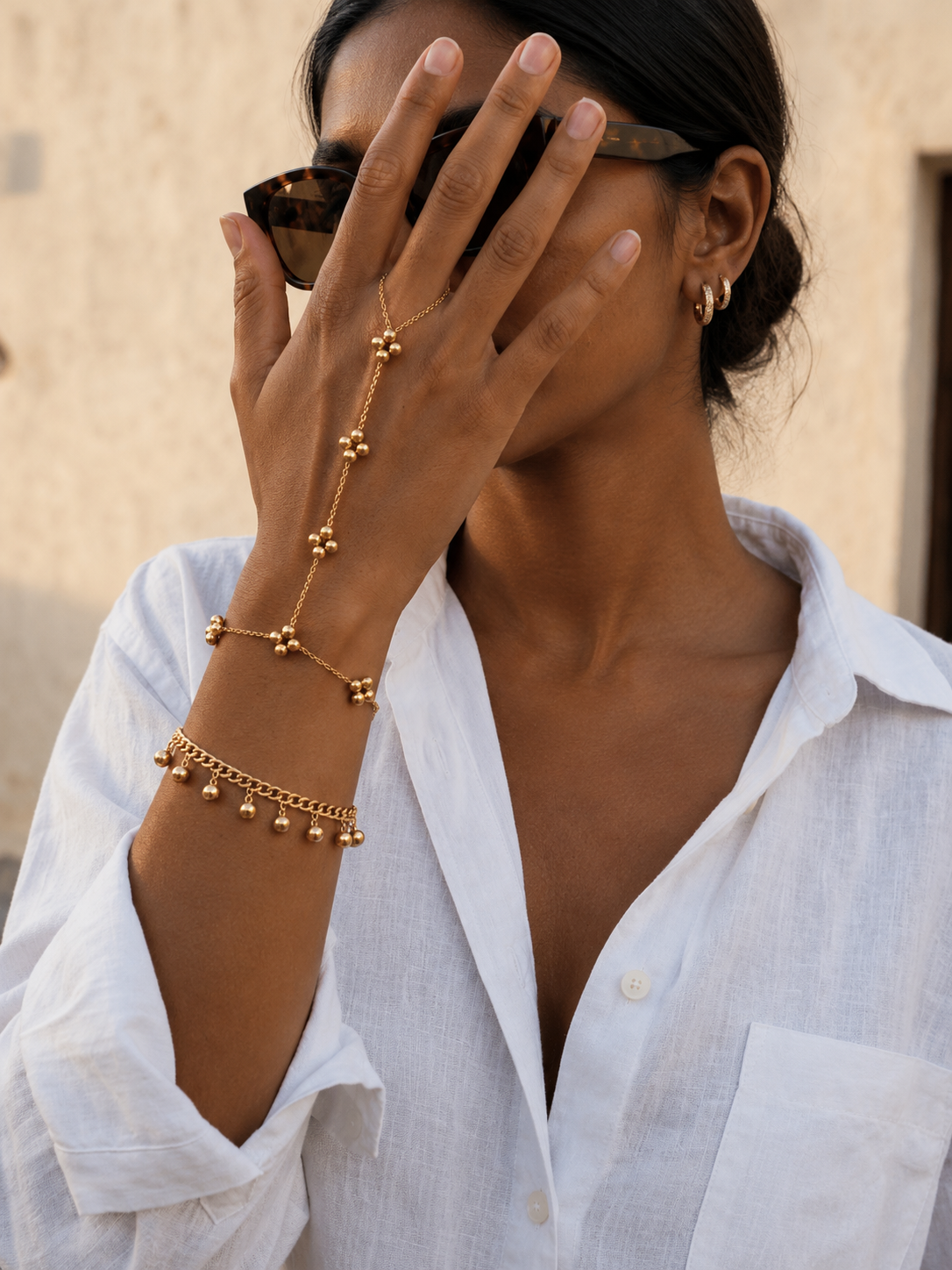 Ravi Hand Chain