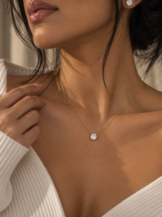 Noor Pendant Necklace